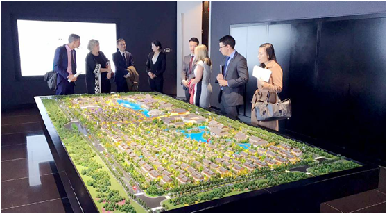 澳洲昆士兰州旅游部部长莅临复华置地,共谋澳