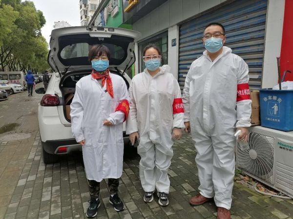 湖北志愿者 石婕