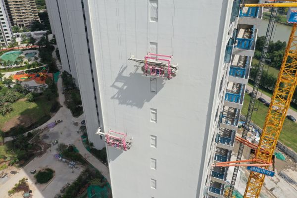 外墙喷涂机器人在作业2
