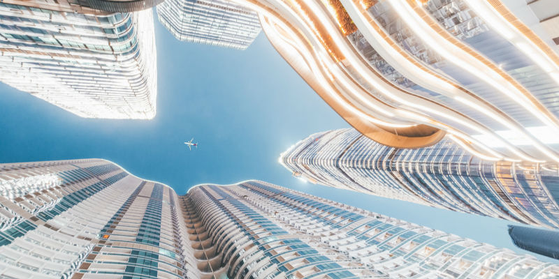 房企都在卖资产 买家决定再等等 - 经济观察网 - 专业财经新闻网站
